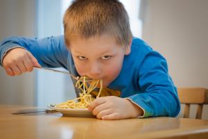 Egészséges ételektől is lehet beteg a gyerek